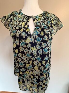 LOFT Short Flutter Sleeve Blouse